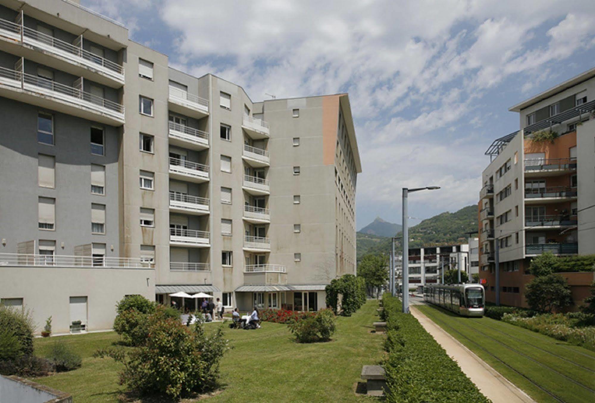 Aparthotel Sejours & Affaires Grenoble Marie Curie Exterior foto